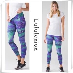 LULULEMON Time to Shine Tight Leggings Rio Nights Multi Purple Green Size 10